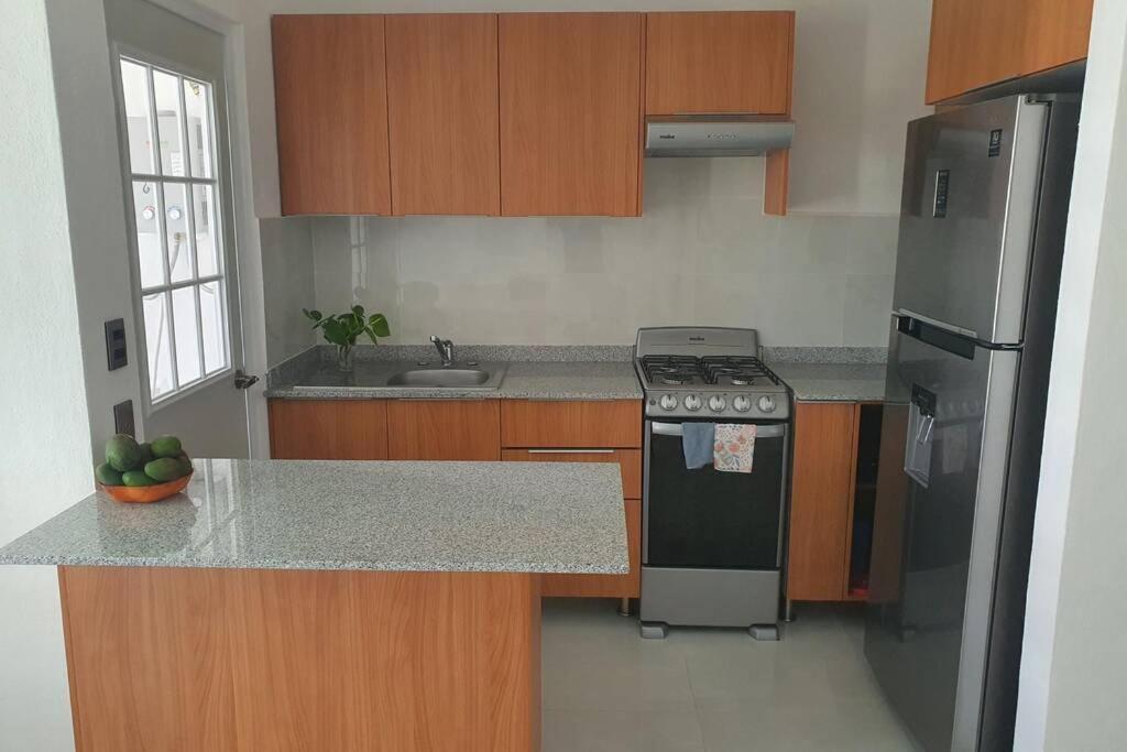 Departamento De Lujo En Manzanillo, Planta Baja Frente A La Alberca Exterior foto