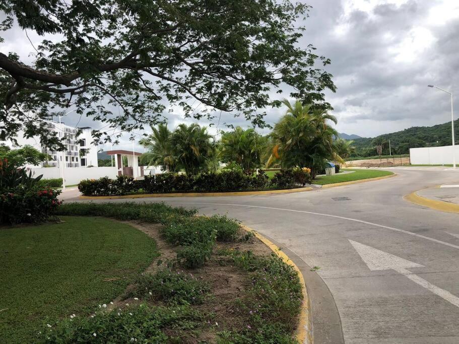 Departamento De Lujo En Manzanillo, Planta Baja Frente A La Alberca Exterior foto